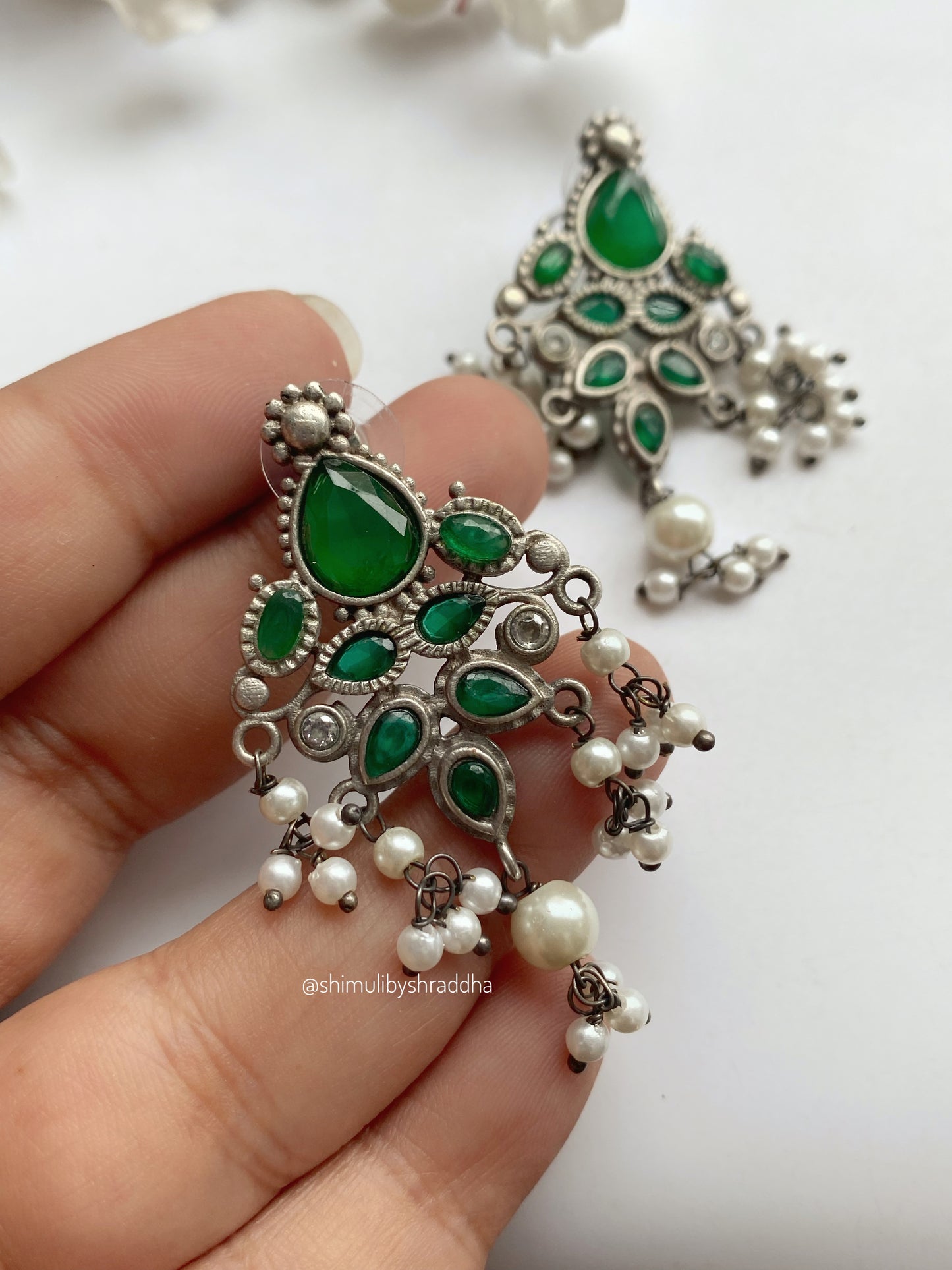 NEILA EARRINGS