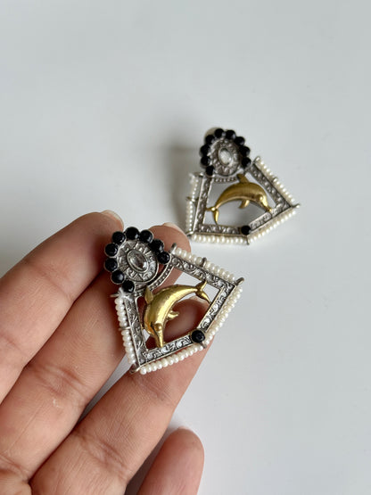 APARNA DUAL TONE EARRINGS