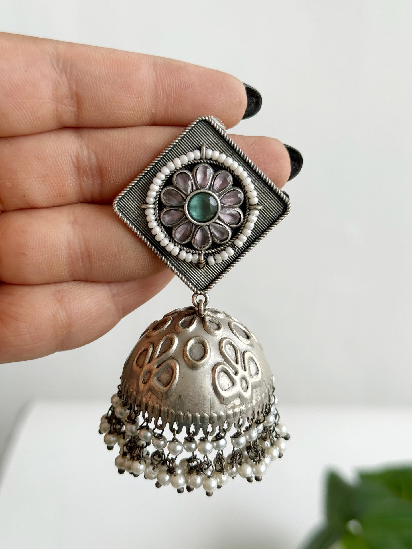 SANAM JHUMKA
