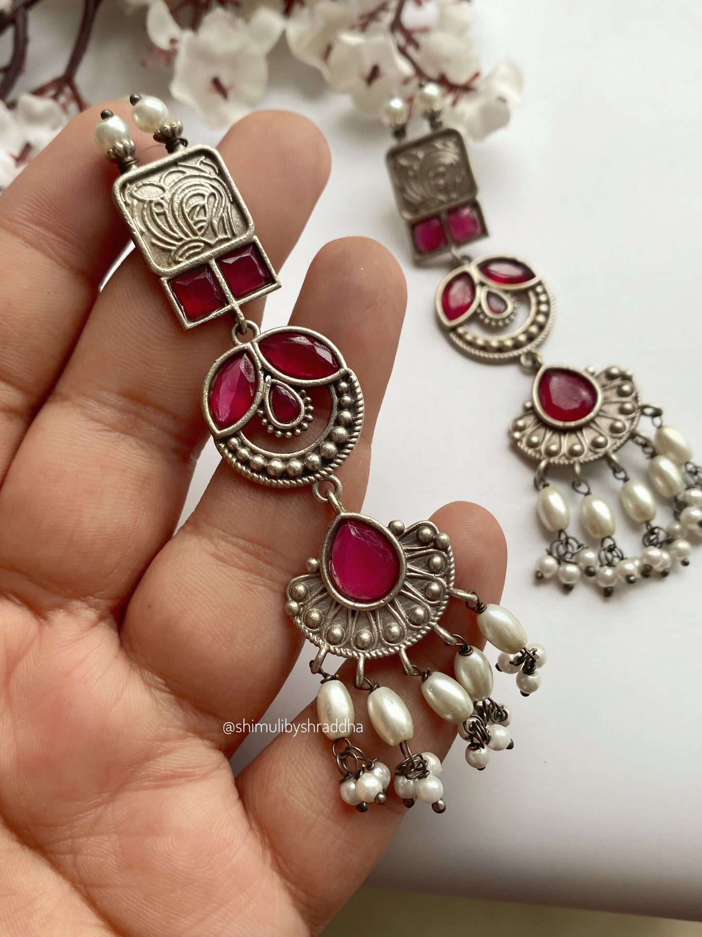 PRANAYI STONE EARRINGS