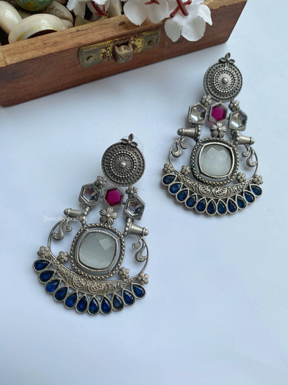 SRESHTA EARRINGS