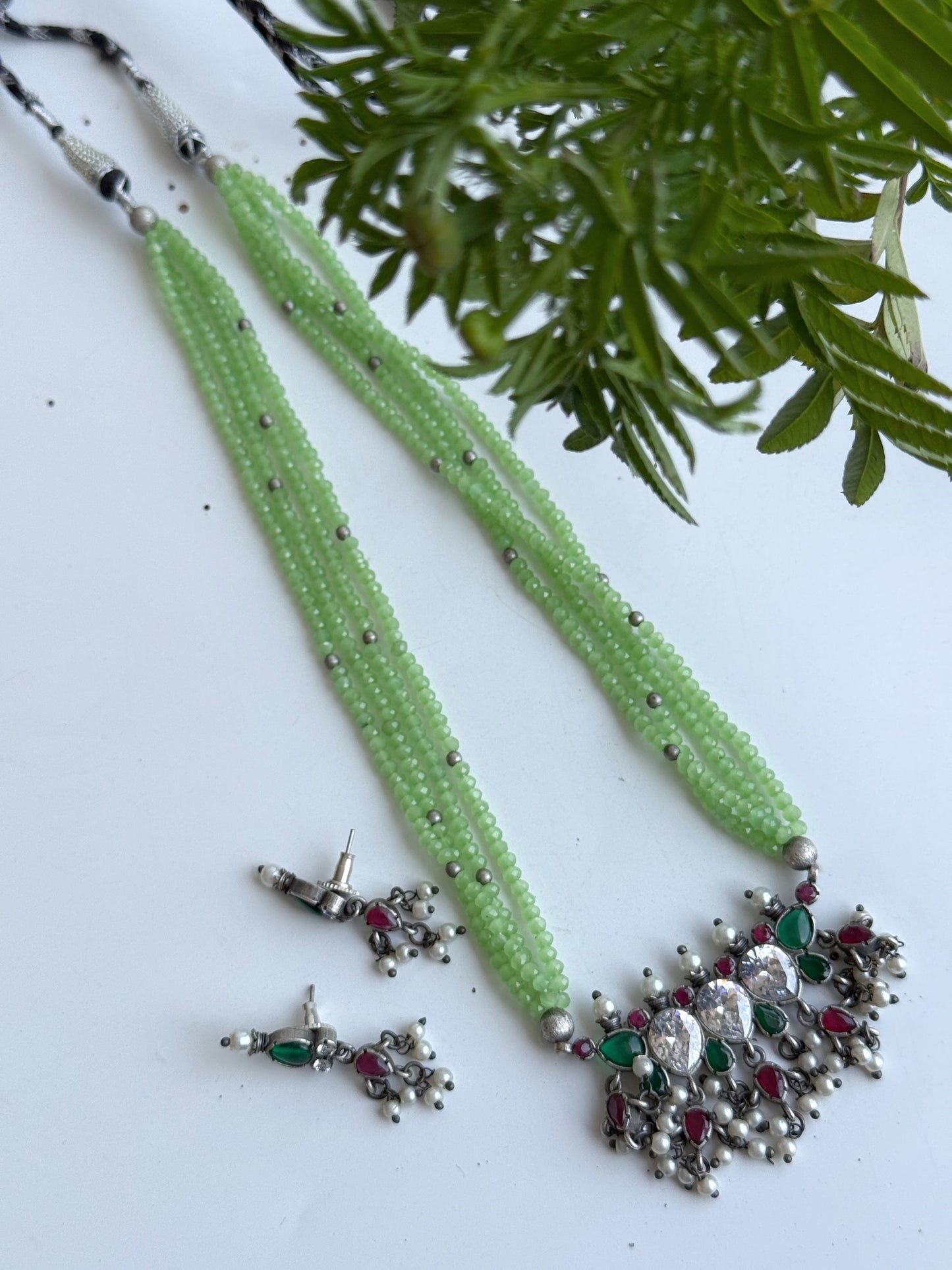 KAVISHA NECKLACE SET