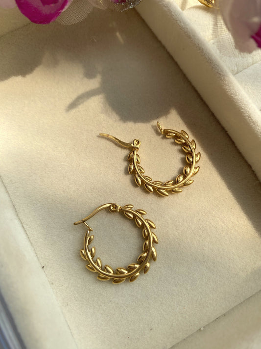 ANDRIE GOLD HOOPS