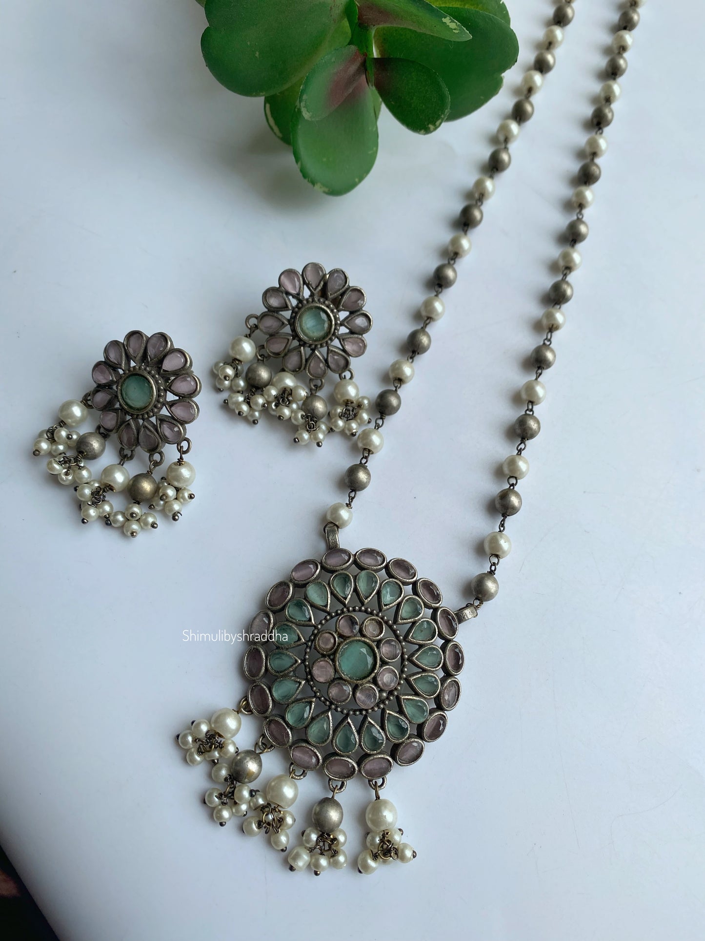 MAHITA NECKLACE SET