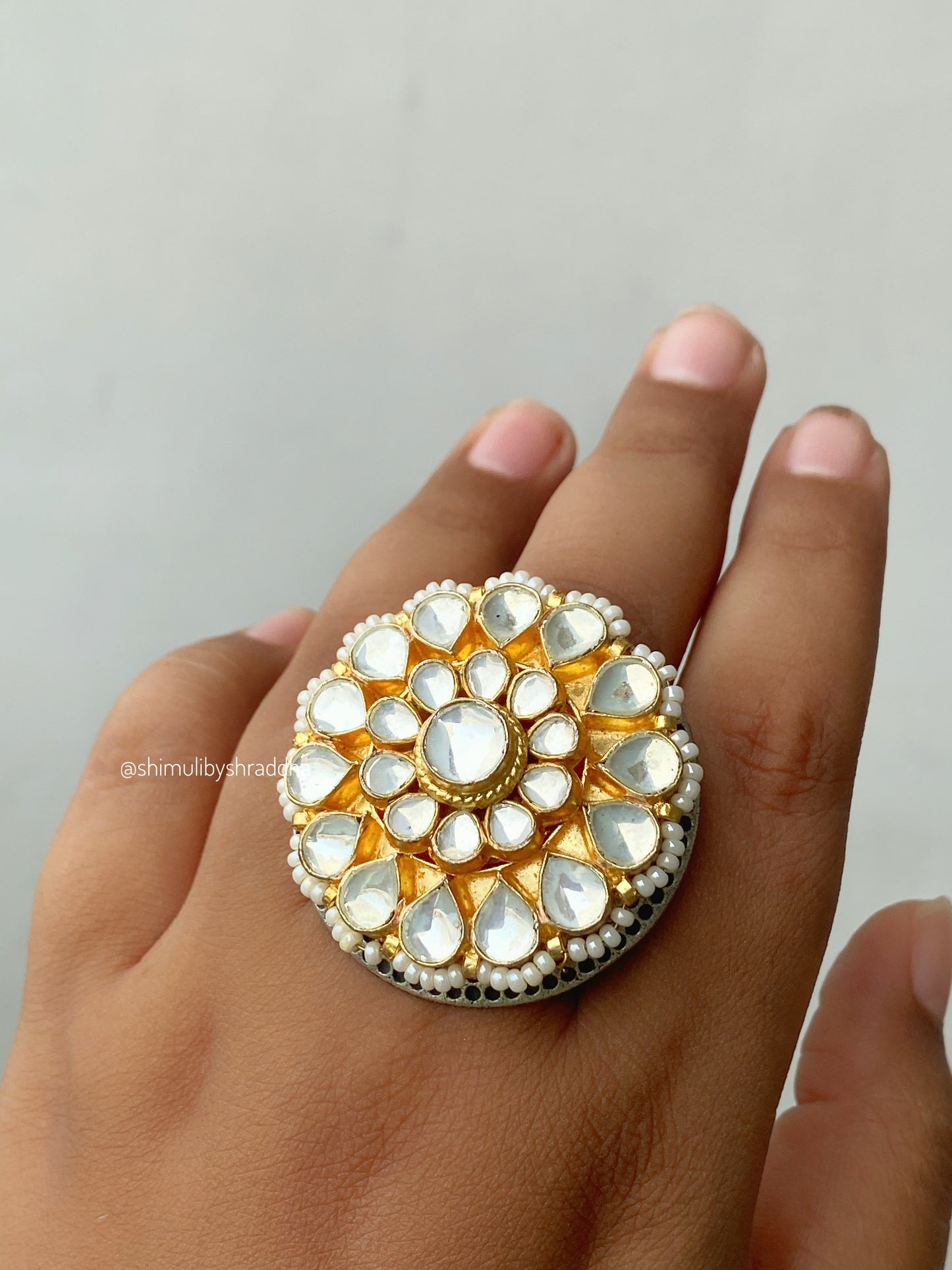 JAGRUTI OVERSIZED KUNDAN RING