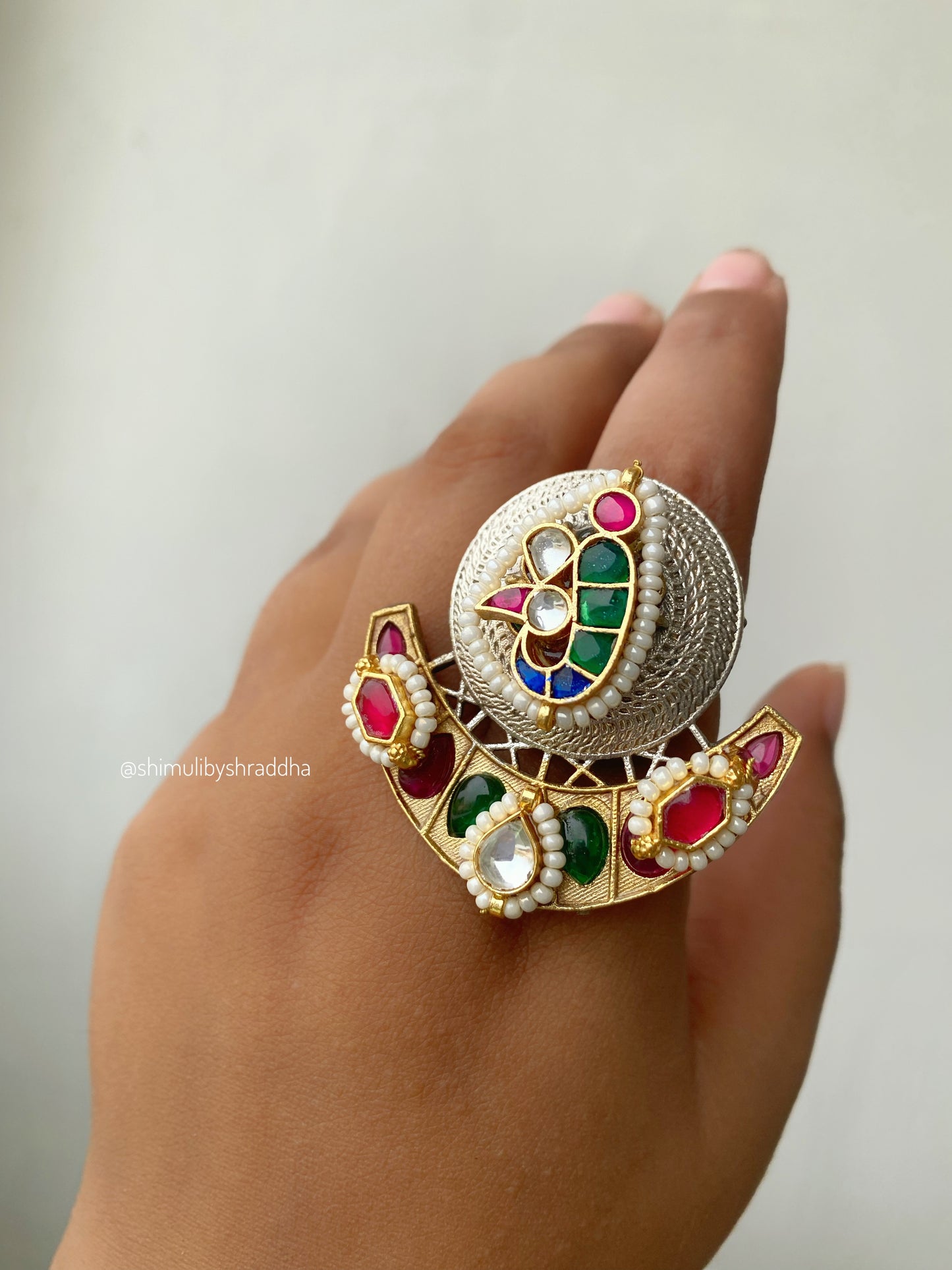 SHRIYUKTA OVERSIZED KUNDAN RING