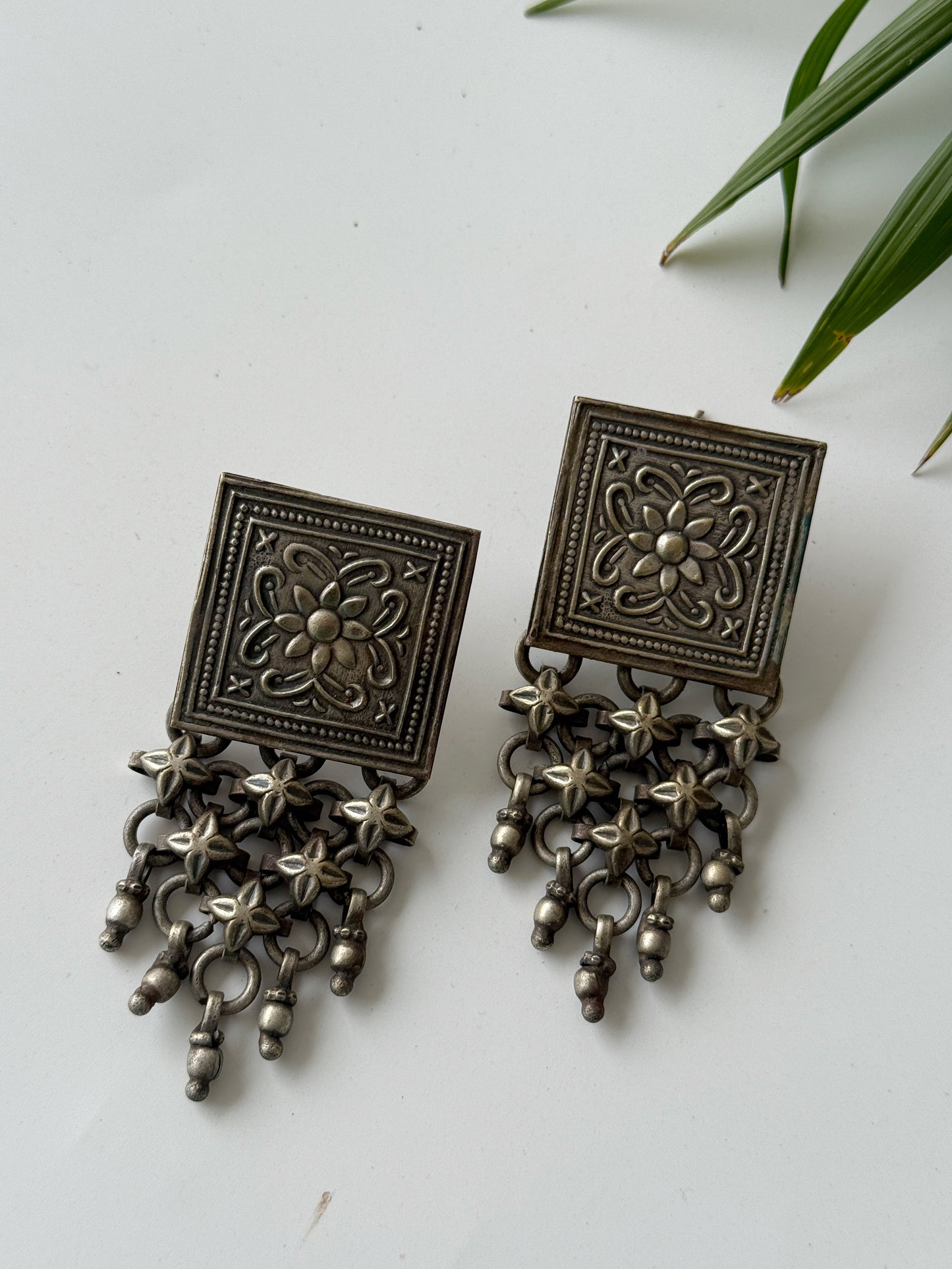 AANYA SILVERLOOKALIKE EARRINGS
