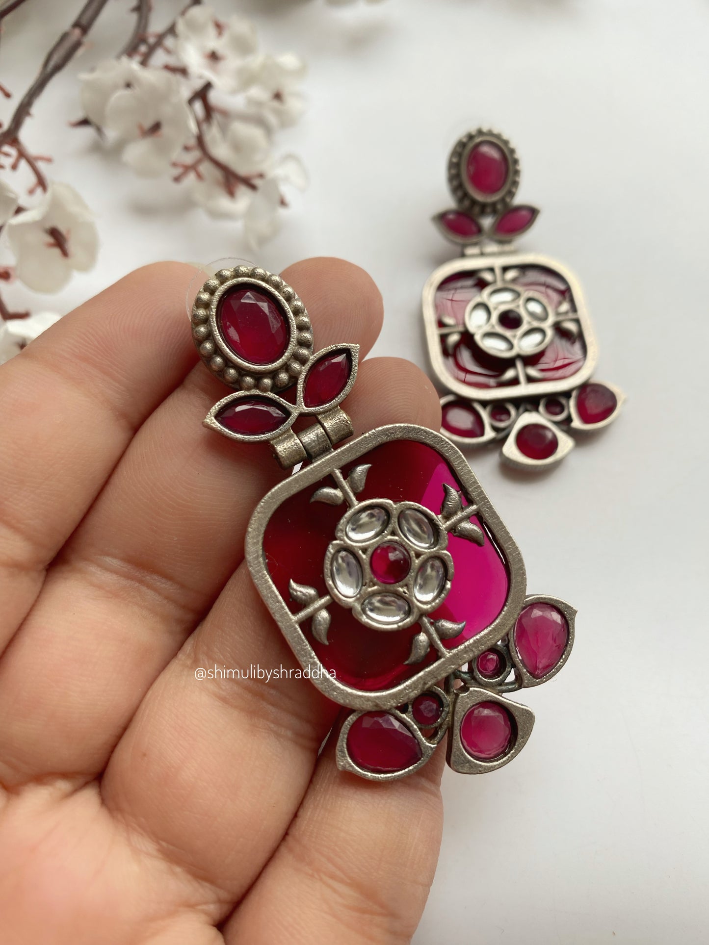 ASHWINA EARRINGS