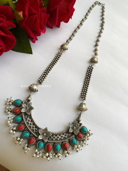 BHAWIKA NECKLACE SET