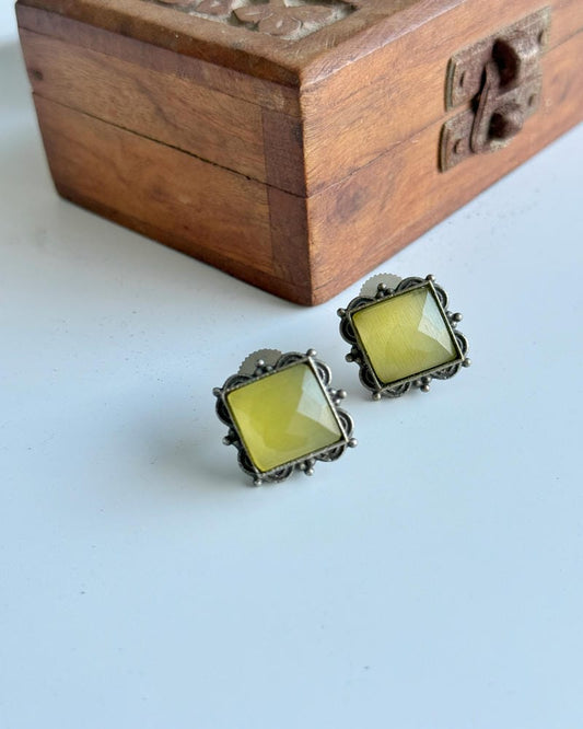 SUHANI STUDS