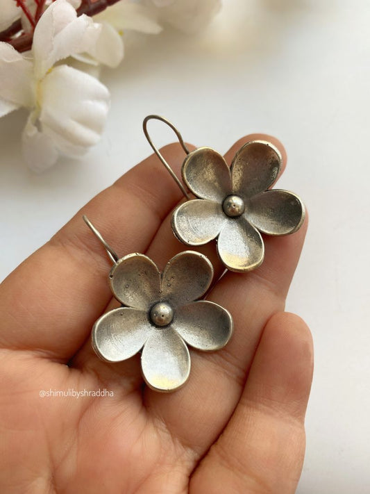 FLOWER HOOK EARRINGS