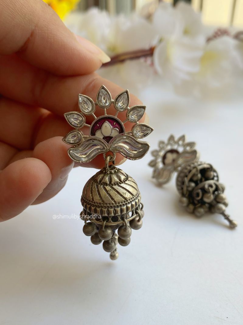 HIRANYA JHUMKA