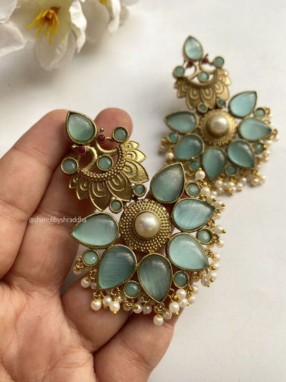 MEGHIKA EARRINGS