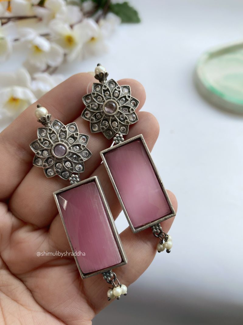 RIMSHA EARRINGS