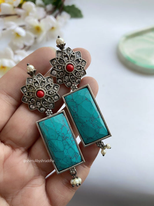 RIMSHA EARRINGS