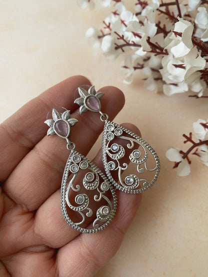 AYAANI EARRINGS