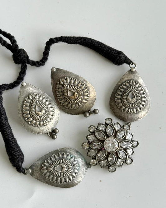 KOMAL CHOKER SET