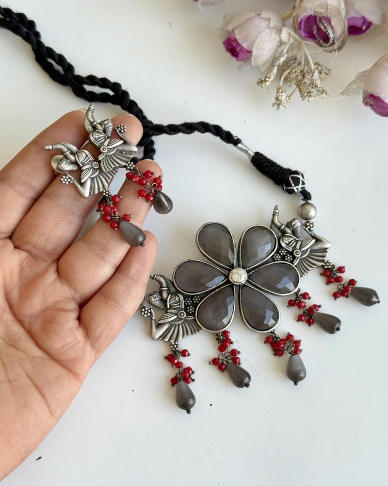 KUNJIKA CHOKER SET