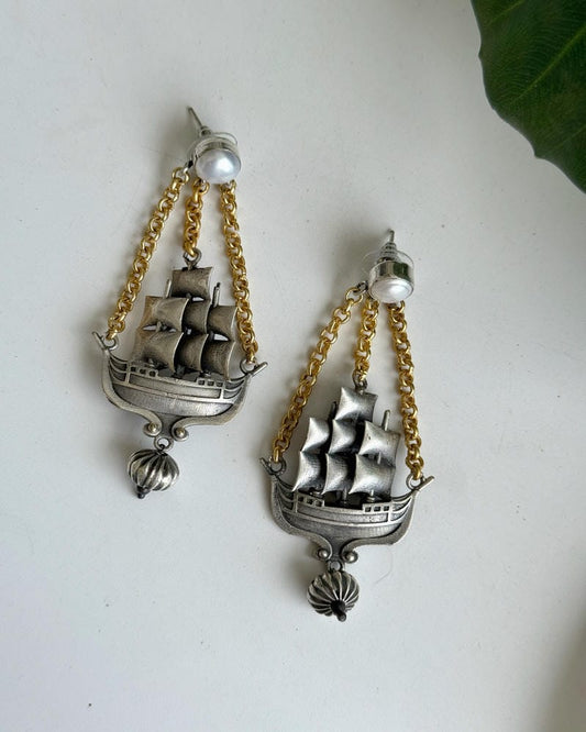 NAIKA DUAL TONE EARRINGS