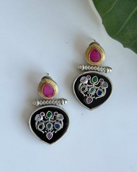 AANYA DUAL TONE STONE EARRINGS
