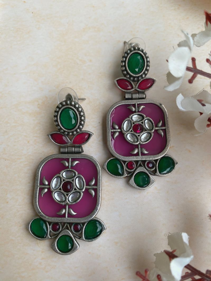 ASHWINA EARRINGS