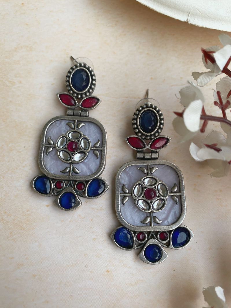 ASHWINA EARRINGS