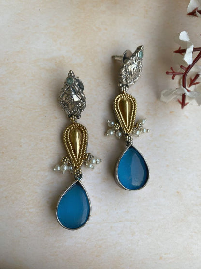 AYERA DUAL TONE EARRINGS