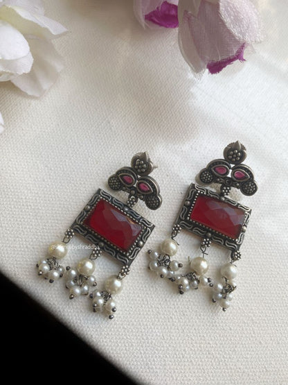 NAVYA EARRINGS