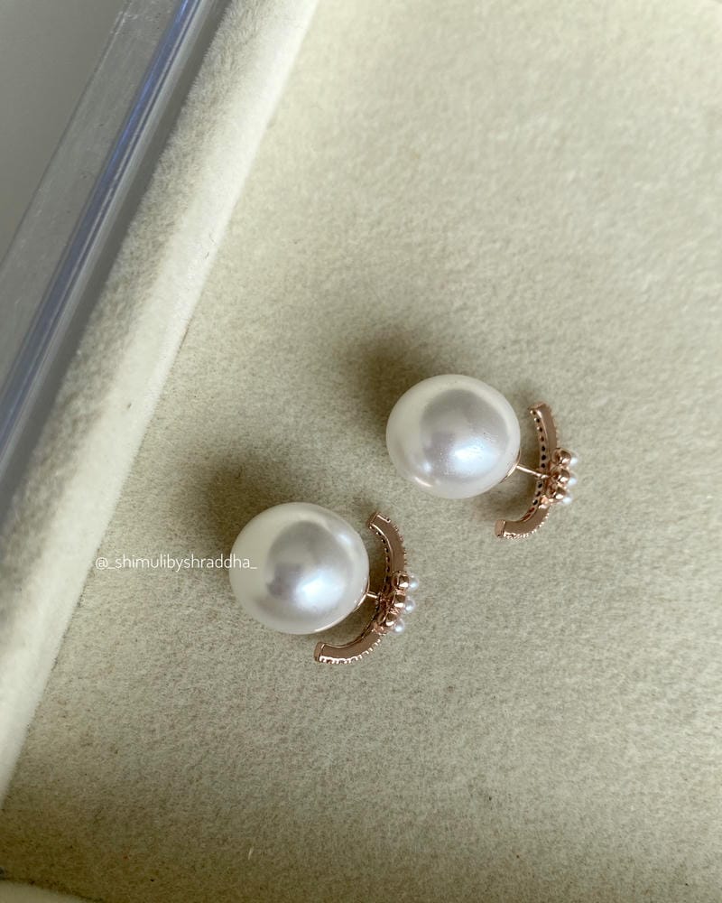 MILLER PEARL EARRINGS