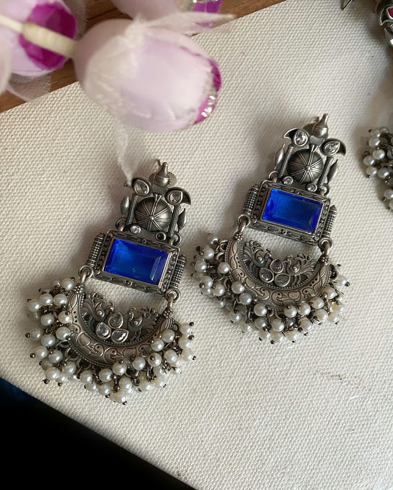 AABHARNA STONE EARRINGS