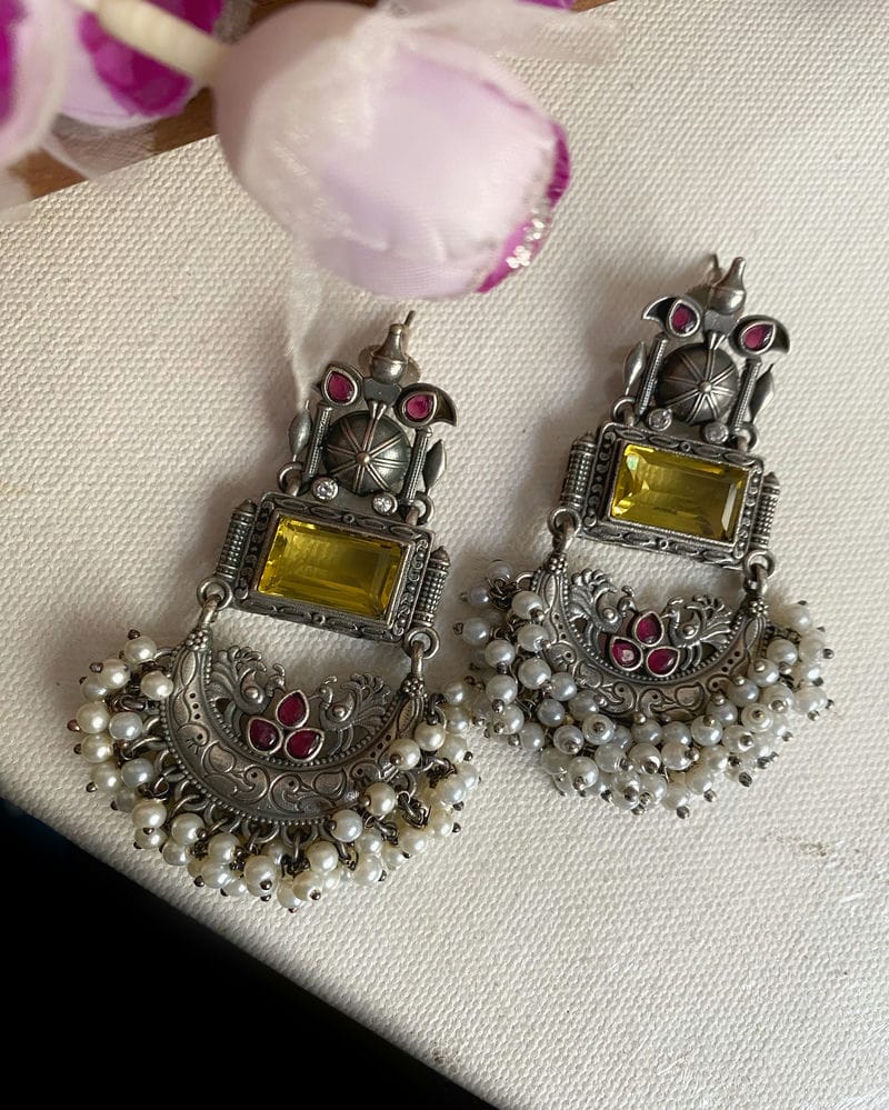 AABHARNA STONE EARRINGS