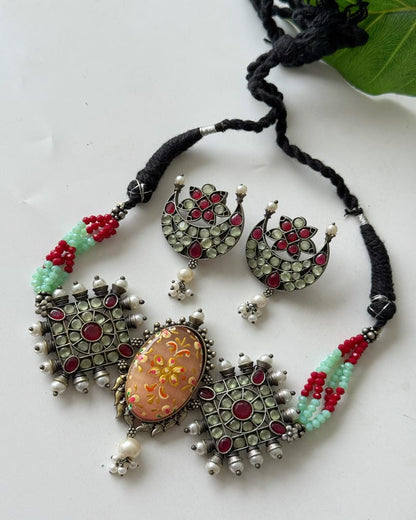 AVANTIKA NECKLACE SET