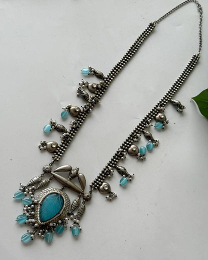 KAMYANI NECKLACE
