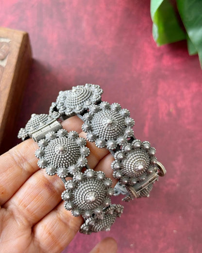 ADREJA OPENABLE BANGLE