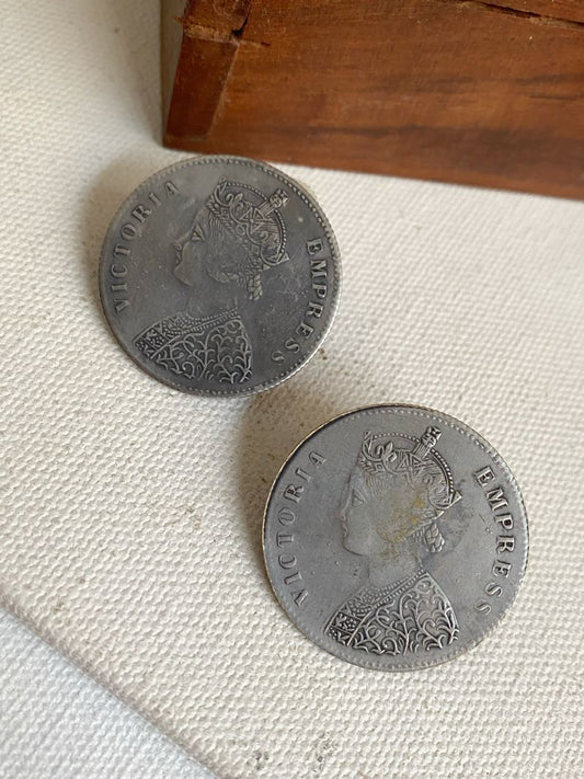 SILVERLOOKALIKE COIN STUDS