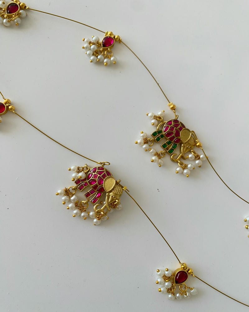 INVISIBLE CHAIN NECKLACE SET
