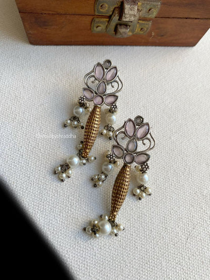 NITI DUAL TONE EARRINGS