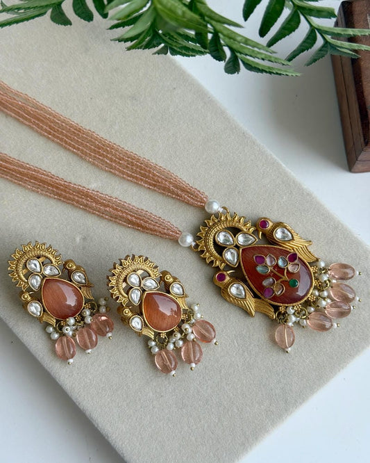 HIMANSHI NECKLACE SET