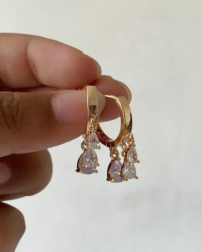 TEAR DROP MINI HOOPS