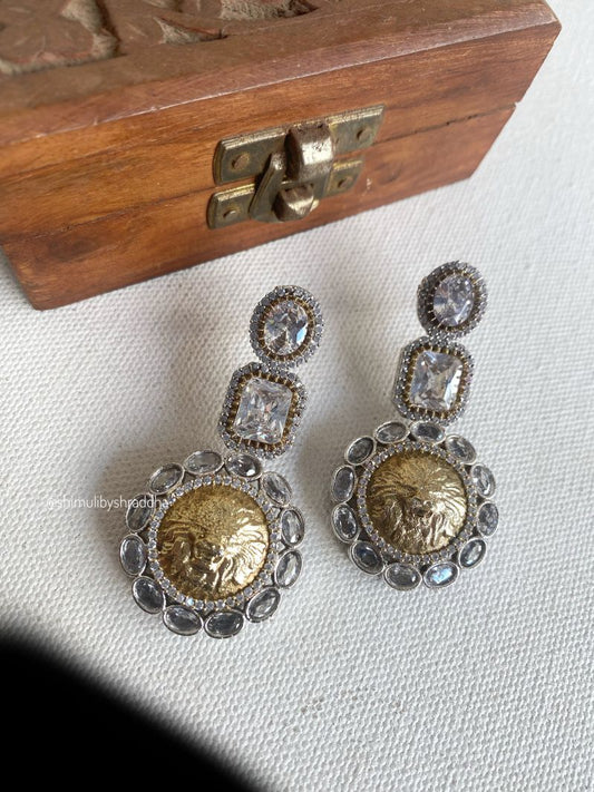 SAANVI DUAL TONE EARRINGS