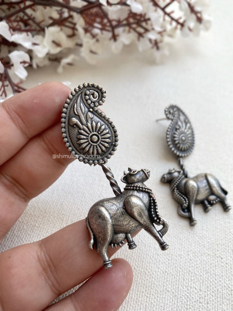 SILVERLOOKALIKE STUD EARRINGS