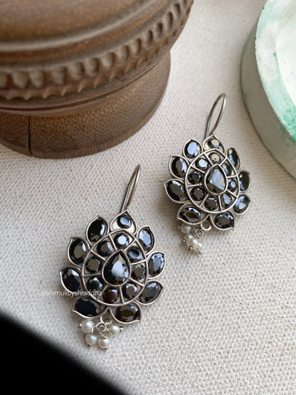 LOTUS HOOK EARRINGS