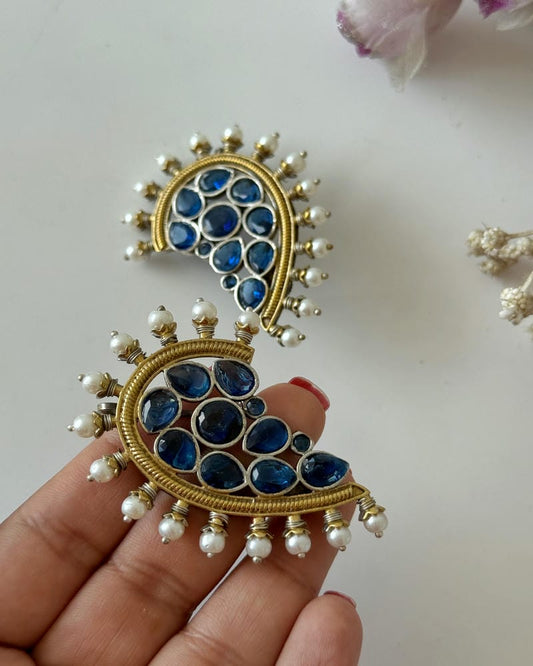 VAMIKA DUAL TONE CUFF EARRINGS