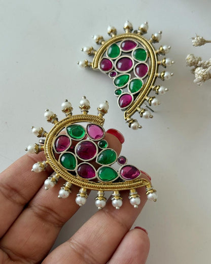 VAMIKA DUAL TONE CUFF EARRINGS